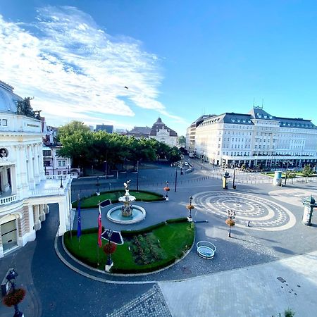 Modern Apartment In Historic City Center Old Town Bratislava Esterno foto