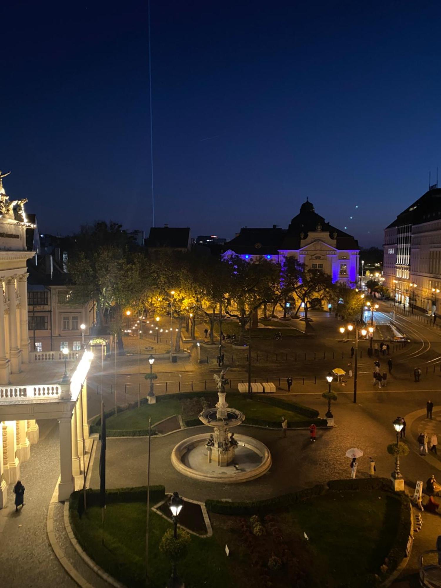 Modern Apartment In Historic City Center Old Town Bratislava Esterno foto